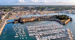 Marina - -ODILE- Large house in Cap Coz near the beach (Fouesnant)