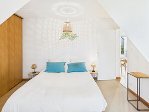 4 bedrooms, free WiFi - -ODILE- Large house in Cap Coz near the beach (Fouesnant)