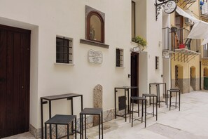 Terrace/patio - Nina's House Cattedrale - Heart of Palermo between history and comfort (Palermo)