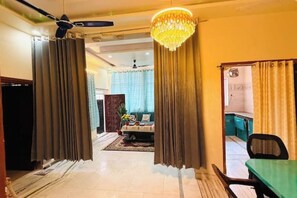 Interior - Brightness in the Sky – A Cozy, Peaceful Stay with Modern Comforts (Jaipur)