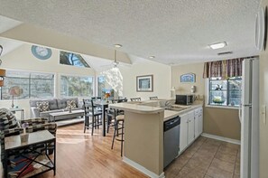 Fridge, microwave, oven, stovetop - Arcadian Dunes 11 #343- 2BR- Pool, Hot Tub (Myrtle Beach)