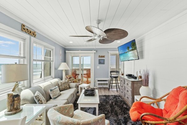 Smart TV - A Place At The Beach IV 312- 2BR/2BA- Pool (Myrtle Beach)