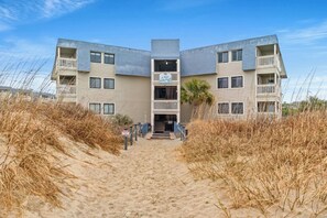 Exterior - A Place At The Beach IV 312- 2BR/2BA- Pool (Myrtle Beach)