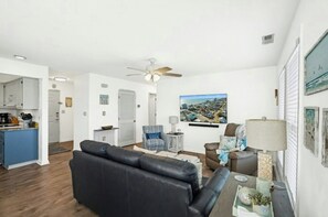 TV, books - Ocean Edge 204- Cherry Grove 2BR- Pool (North Myrtle Beach)