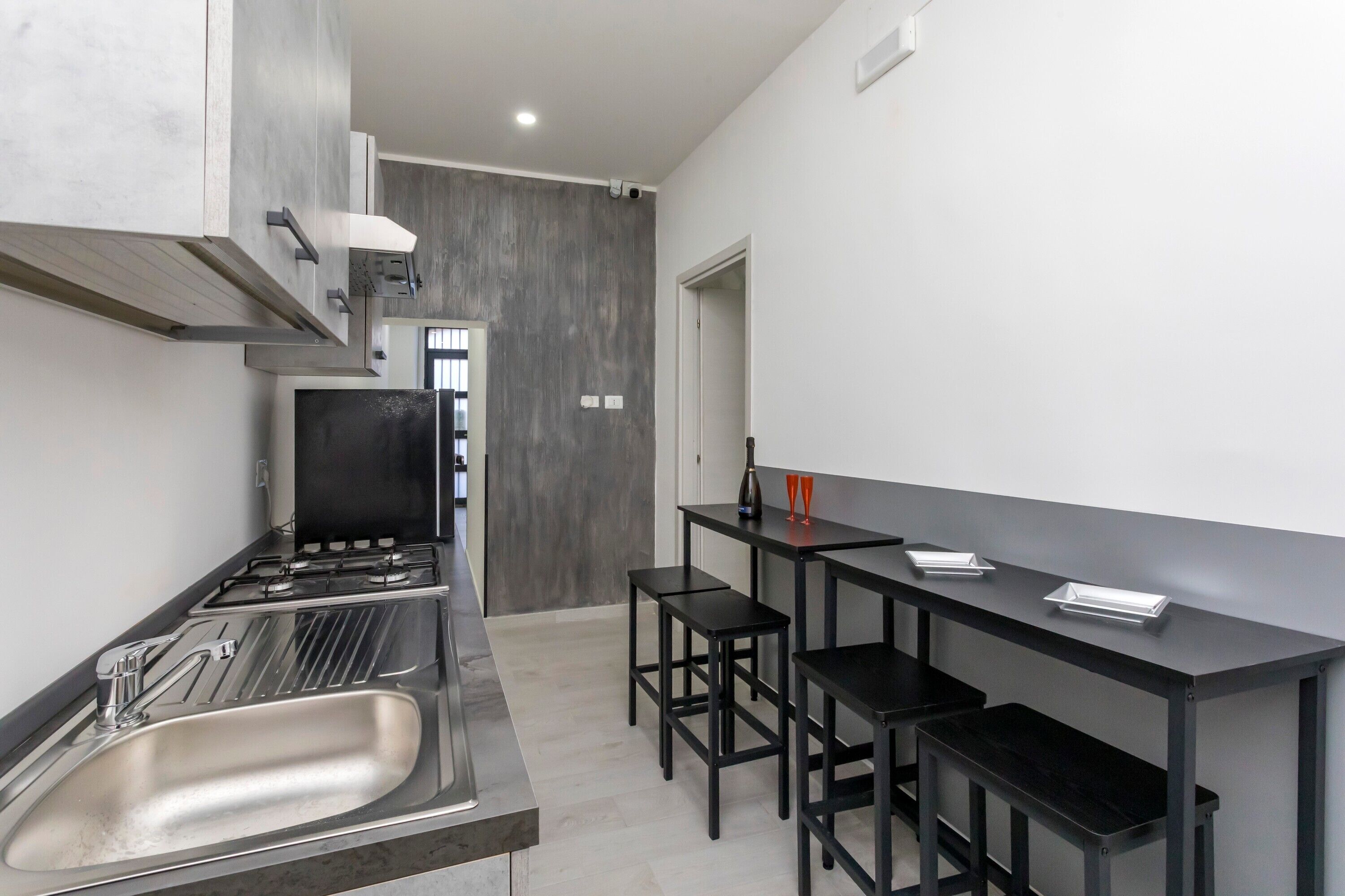 Fridge, microwave, coffee/tea maker, electric kettle