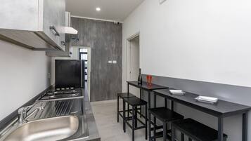 Fridge, microwave, coffee/tea maker, electric kettle