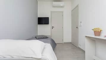 1 chambre, fer et planche à repasser, Wi-Fi, draps fournis