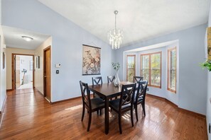 Dining - Grandma's Cozy Retreat | Pool Table | 2 KINGS (Valrico)