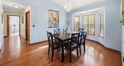 Grandma's Cozy Retreat | Pool Table | 2 KINGS