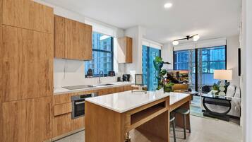 Condo, 2 Bedrooms, Balcony | Private kitchen | Fridge, microwave, oven, stovetop