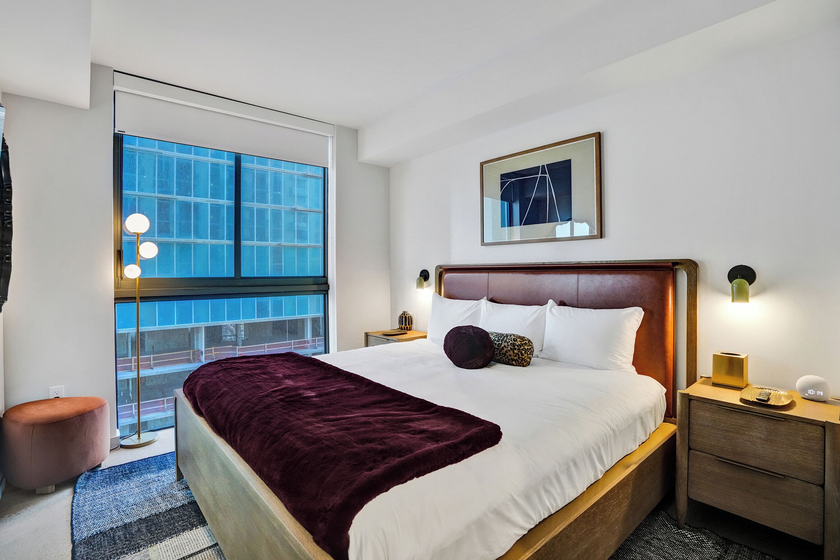 คอนโด, 2 ห้องนอน, ระเบียง | เตารีด/โต๊ะรีดผ้า, Wi-Fi ฟรี, ผ้าปูที่นอน