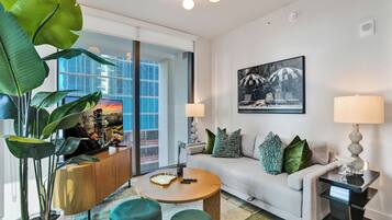 Condo, 2 Bedrooms, Balcony | Living area