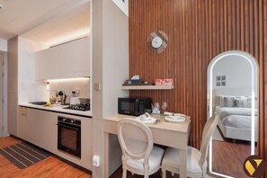 Private kitchen - Vogue | Binghatti Phoenix JVC Near Circle Mall (Dubai)