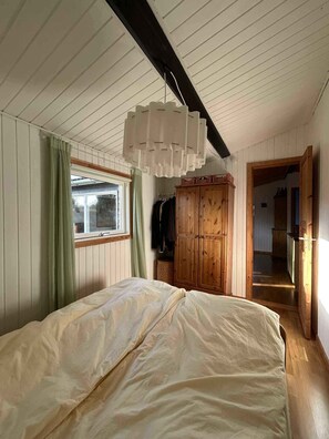 3 chambres, fer et planche à repasser, Wi-Fi gratuit