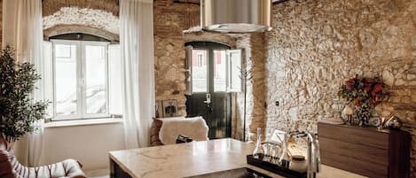 Comfort Studio | Interior