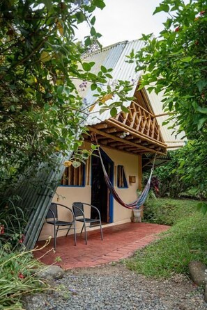 Standard Twin Room, Balcony, Garden View | Terrace/patio - Finca Ecologica el Maco (San Agustín)