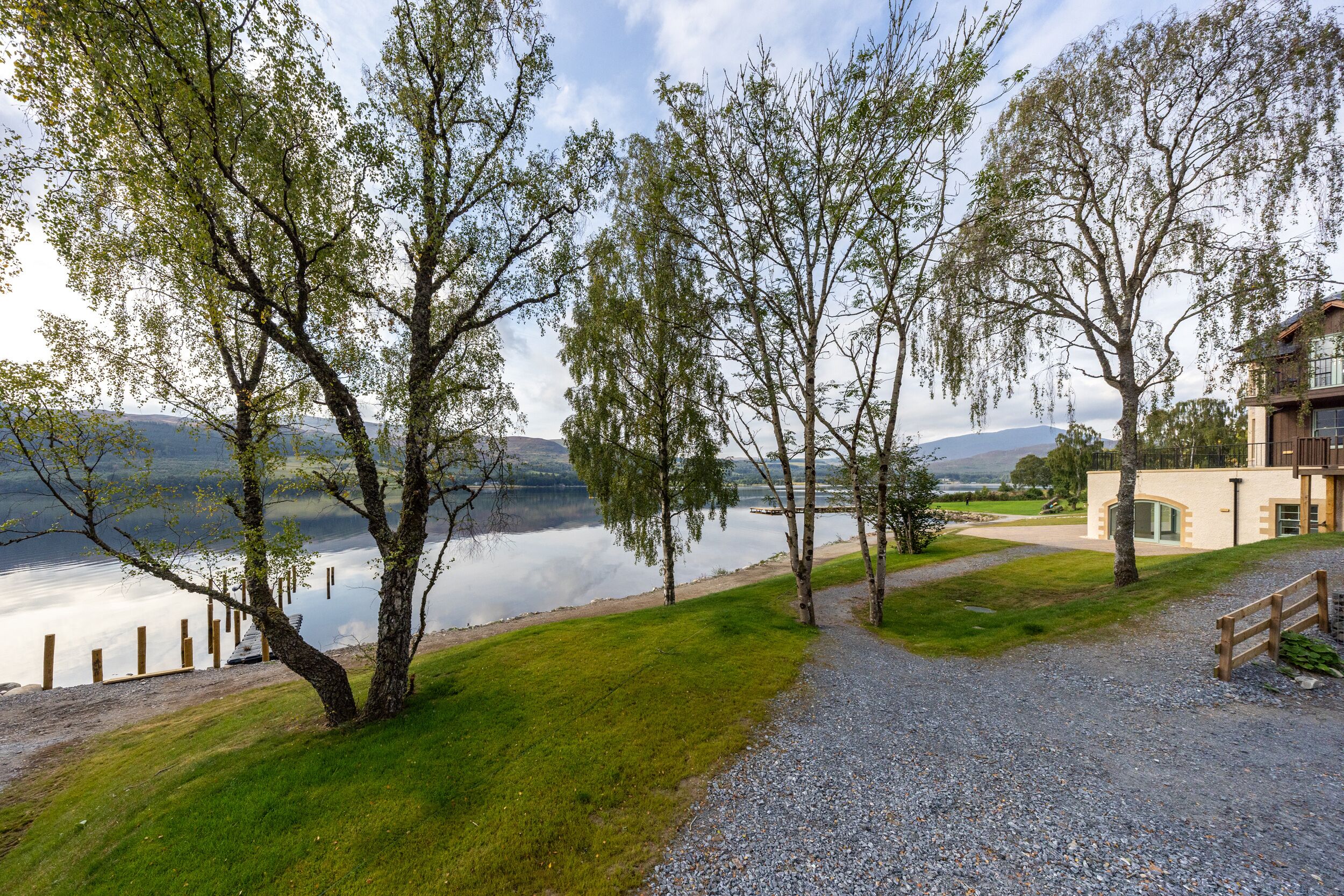 المنطقة المحيطة بالمنشأة