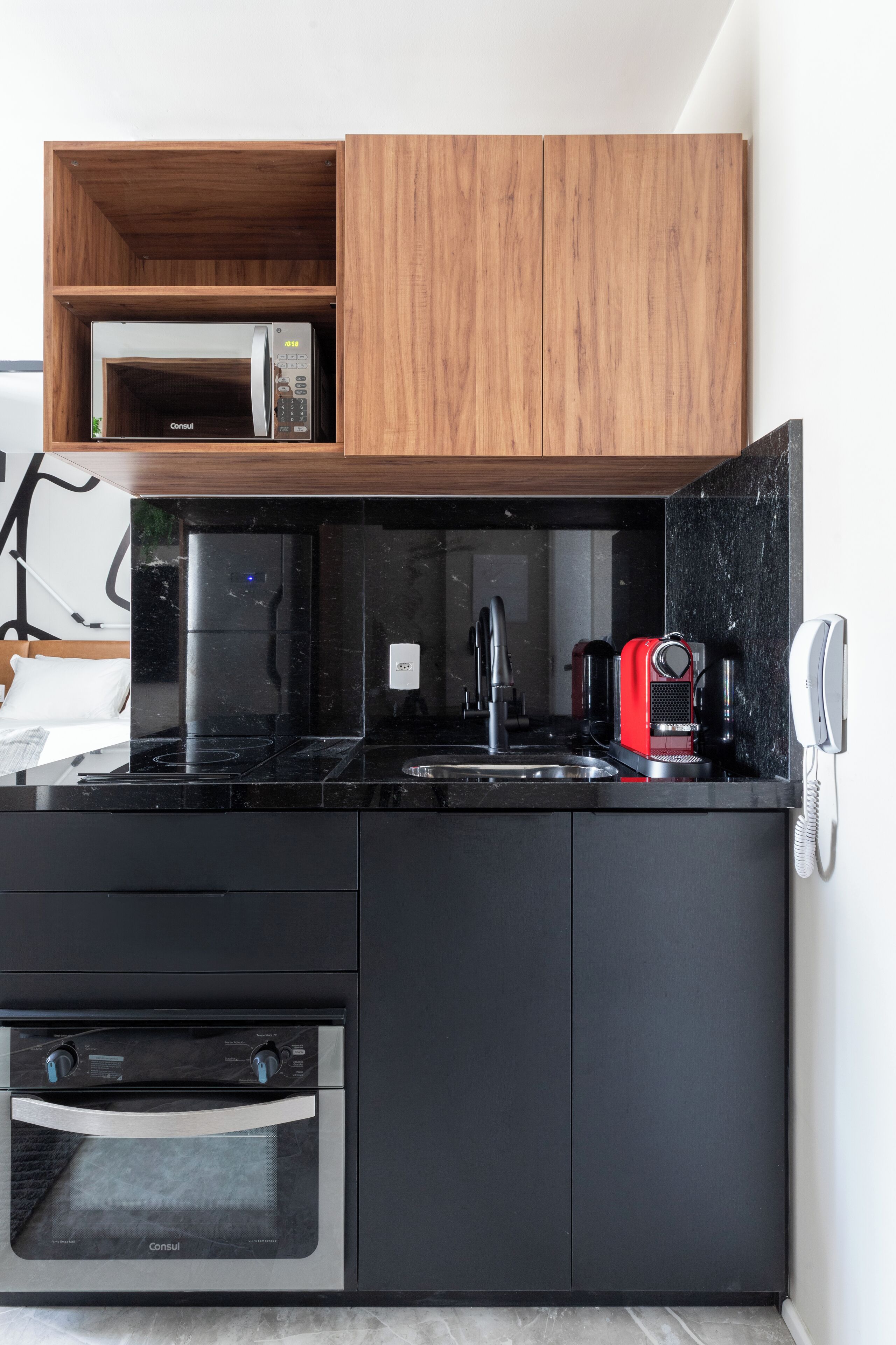 Superior Studio, City View | Private kitchen