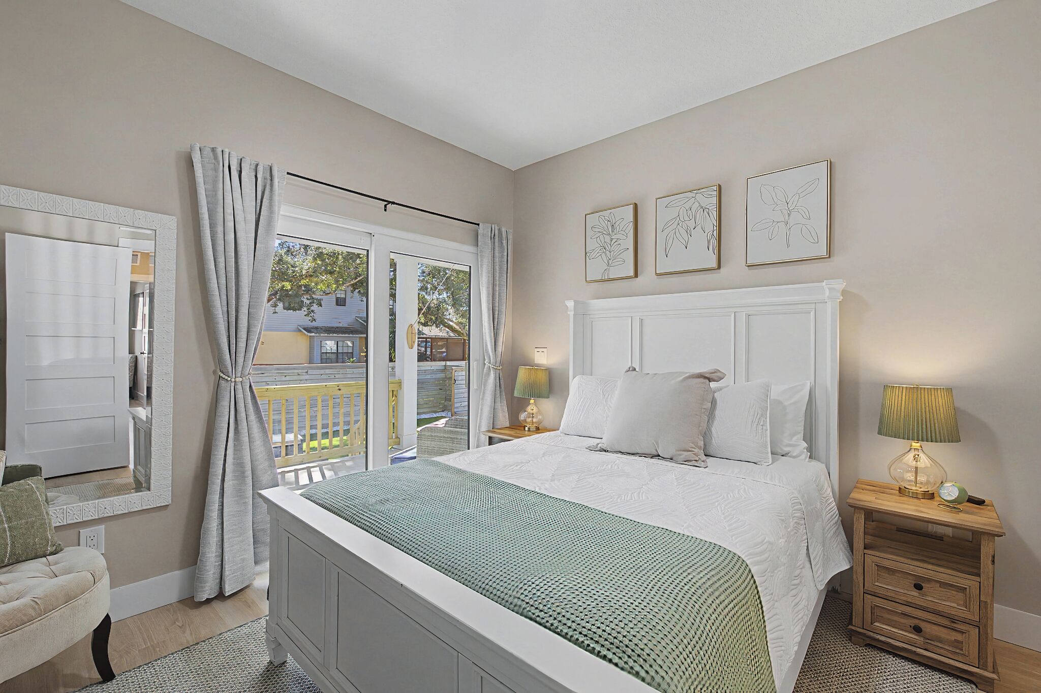 2 bedrooms, iron/ironing board, travel cot, free WiFi