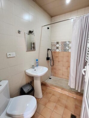 Bathroom - City Guli  (T'bilisi)