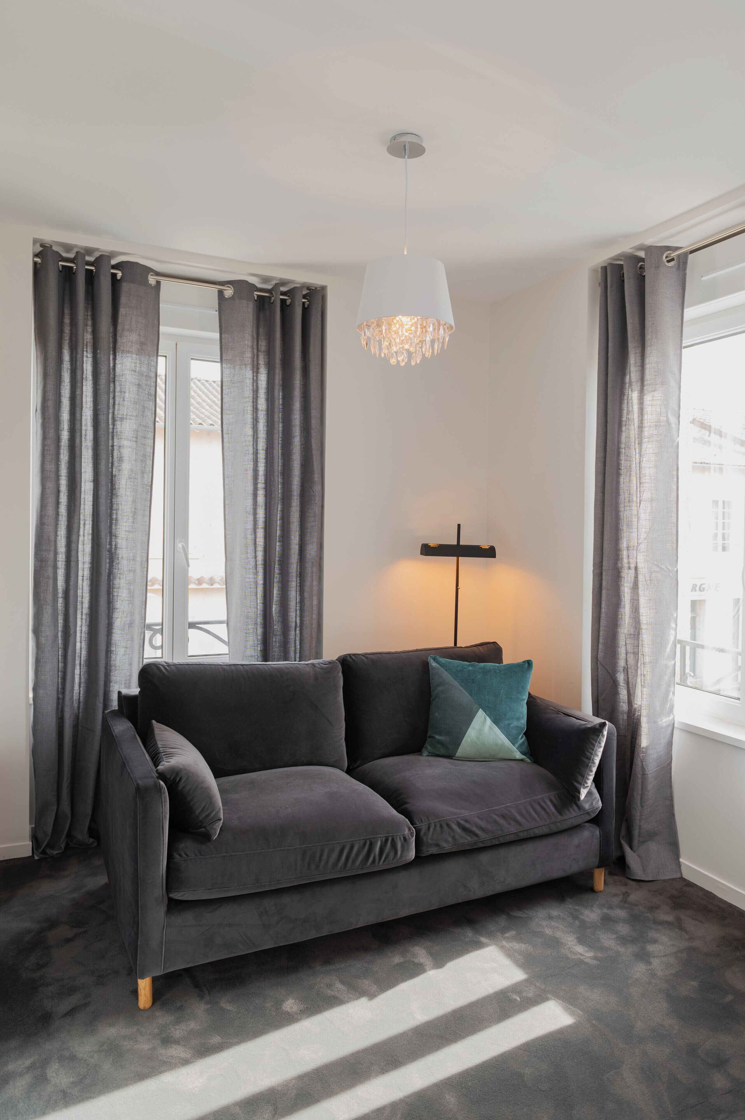 Junior tweepersoonskamer | Geluiddichte muren, gratis wifi, beddengoed, rolstoeltoegang