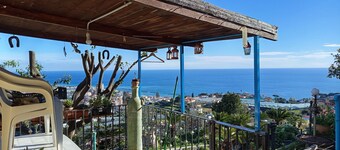 Arma di Taggia Fabulous sea view surrounded by greenery