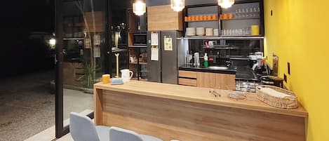 Superior-Haus | Eigene Küche | Reiskocher, Mixer