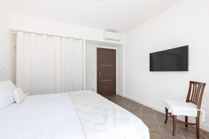 Iron/ironing board, WiFi, bed sheets - Glicine- 03 bedroom apartment with private terrace (Massa Lubrense)
