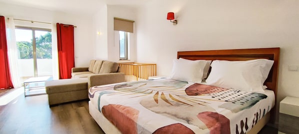 Blackout curtains, iron/ironing board, free cots/infant beds, free WiFi - Villa Tenazinha I (Albufeira)