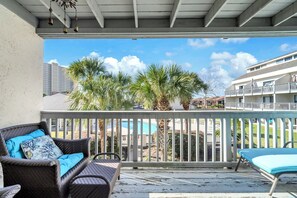 Property grounds - 🏖️Walk to Beach | 2 Pools | Great Amenities | Endless Summer E10🏖️ (Panama City Beach)