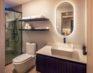 Double Room | Bathroom