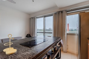 Apartamento, para fumantes | 2 quartos