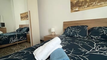 Fer et planche Ă repasser, Wi-Fi, draps fournis