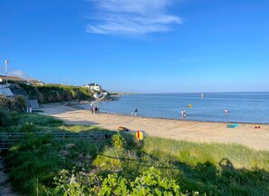 Beach - Tuskar Holiday Cottage, Mill Road Farm (Kilmore Quay)