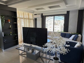 Interior - Perfect 2-bedroom apartment with AC in lovely Amman (Amman)