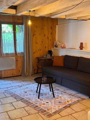 Family Room, Garden View | Living area