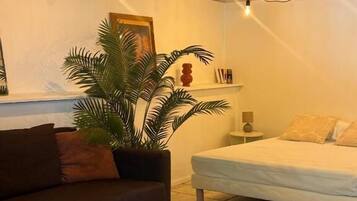 Family Room, Garden View | Interior