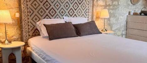 Double Room, Garden View | Free WiFi