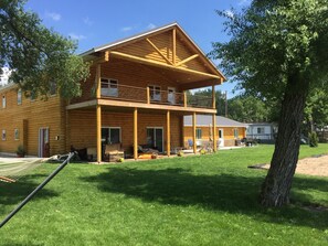 Exterior - Log home on Roy Lake, 5 bed, 3 bath, sleeps 10 (Lake City)