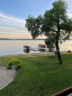 Property grounds - Log home on Roy Lake, 5 bed, 3 bath, sleeps 10 (Lake City)
