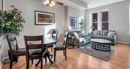 715a - Settle into Soulard! 4 beds 2 full baths