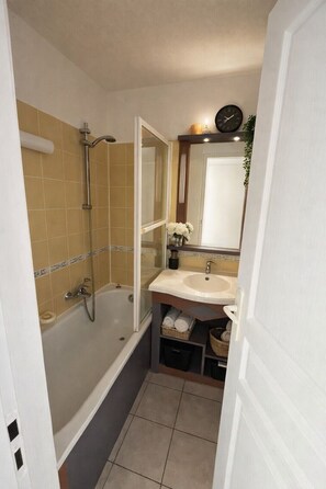 Hair dryer, towels - Apartment for 4 people in Port Bourgenay (Talmont-Saint-Hilaire)