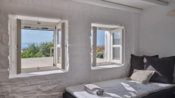 Fer et planche à repasser, Wi-Fi, draps fournis