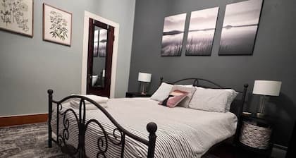 The Honesdale Loft - downtown historic Main St