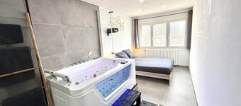 "RELAX SPA Publier" cinema spa "Village House"