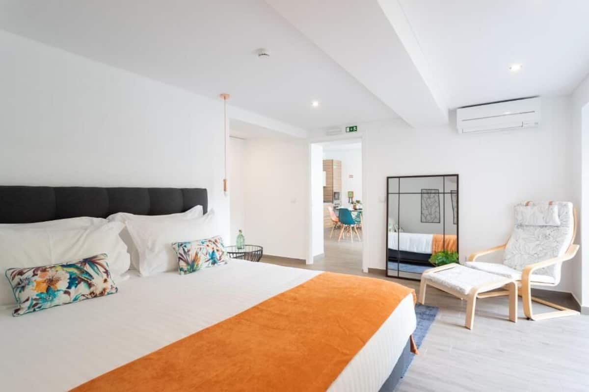 Premium Apartment, Accessible, River View | Blackout curtains, soundproofing, iron/ironing board, free WiFi