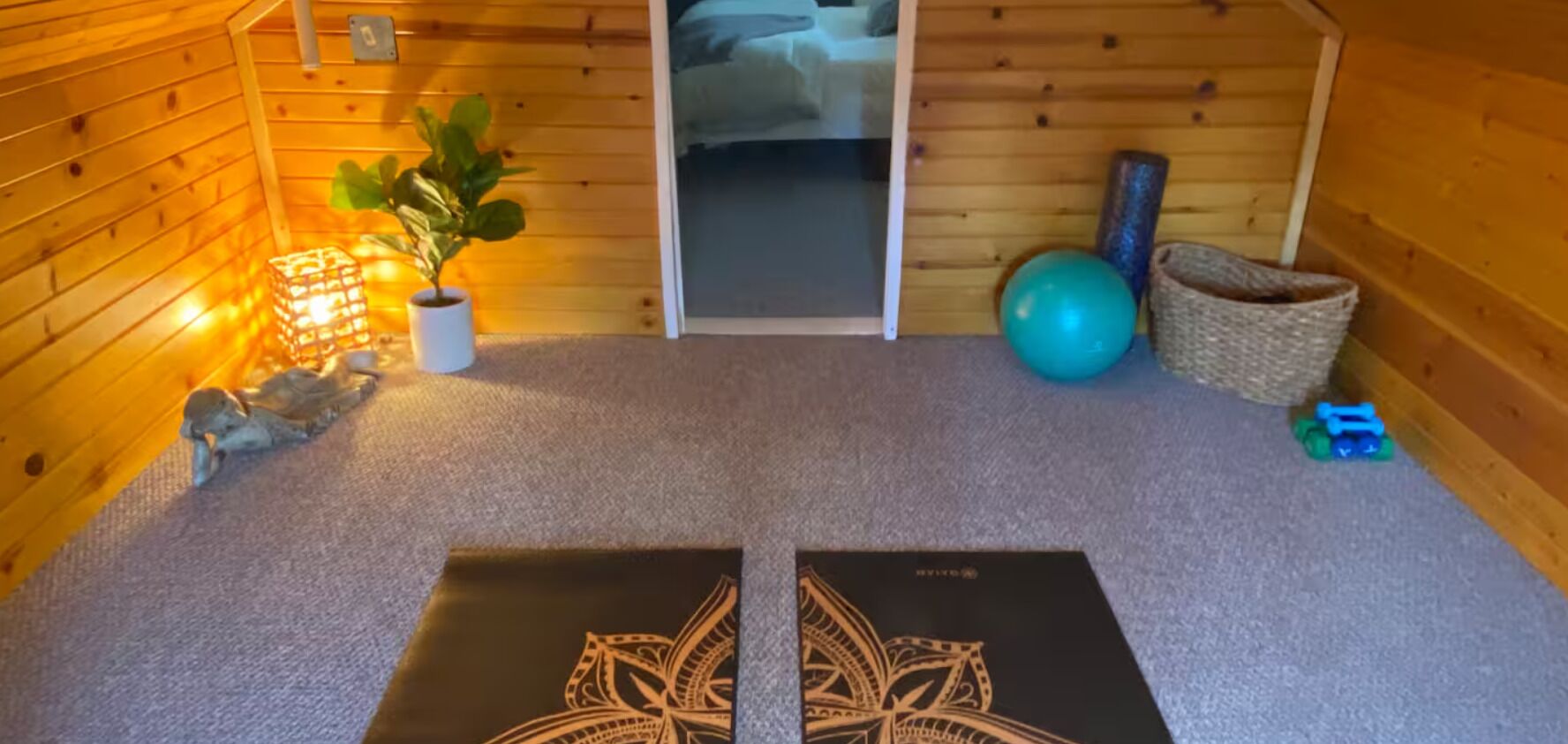 3 chambres, fer et planche à repasser, lit parapluie, Wi-Fi gratuit