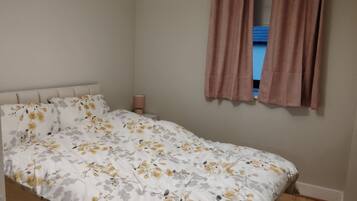 Apartment, 2 Bedrooms, Accessible, Smoking