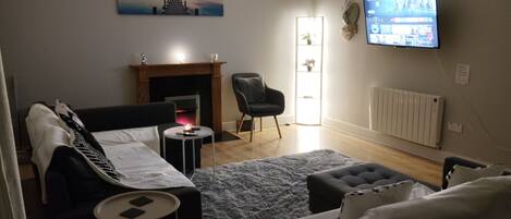 Apartment, 2Â Schlafzimmer, barrierefrei, Raucher | Wohnzimmer