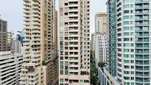 Exterior - Central Bangkok CBD Apartment Near BTS Skytrain (Krung Thep Maha Nakhon)